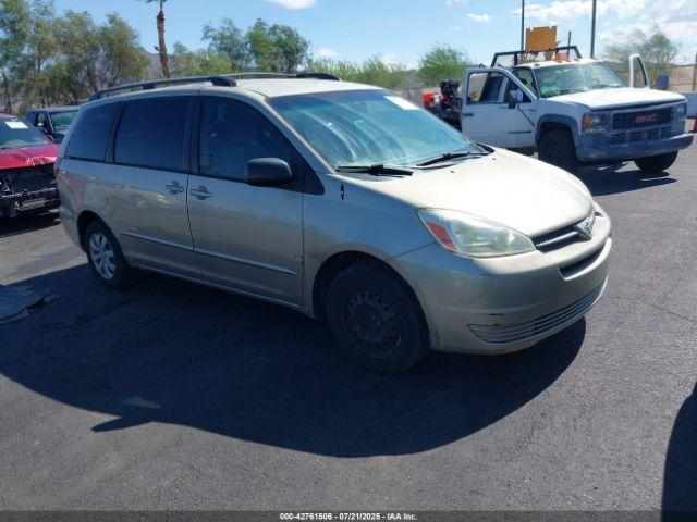  Salvage Toyota Sienna