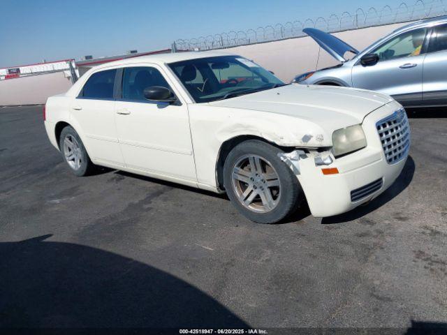  Salvage Chrysler 300
