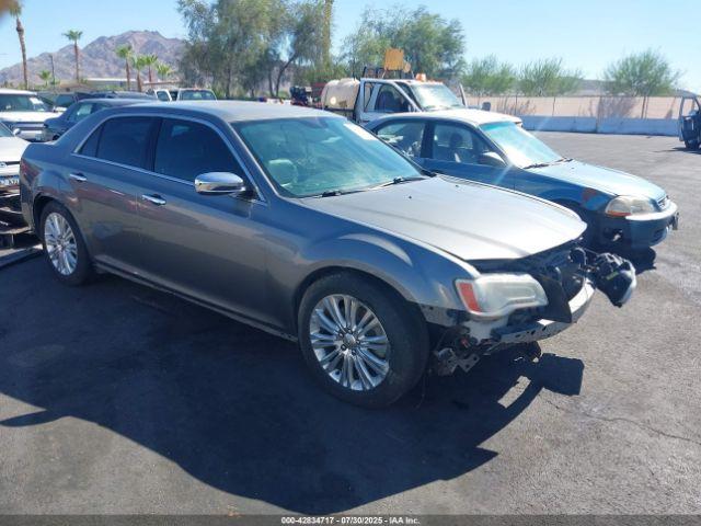  Salvage Chrysler 300