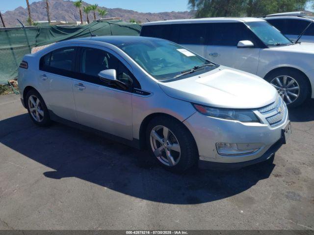  Salvage Chevrolet Volt