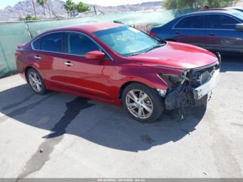  Salvage Nissan Altima
