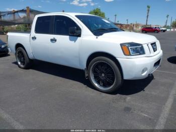  Salvage Nissan Titan