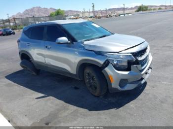  Salvage Kia Seltos