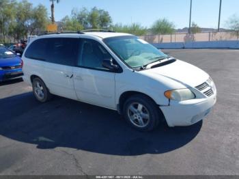 Salvage Dodge Grand Caravan