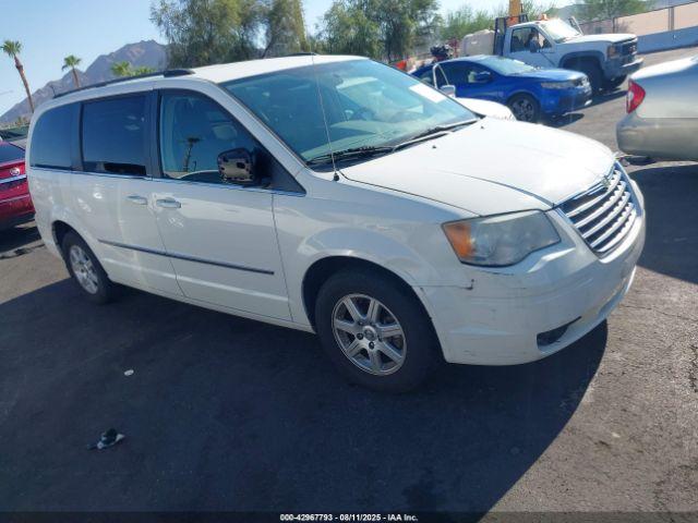  Salvage Chrysler Town & Country