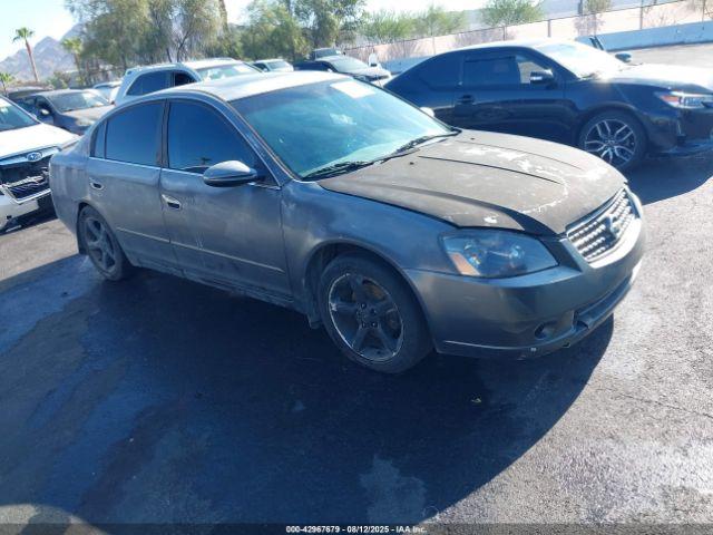  Salvage Nissan Altima