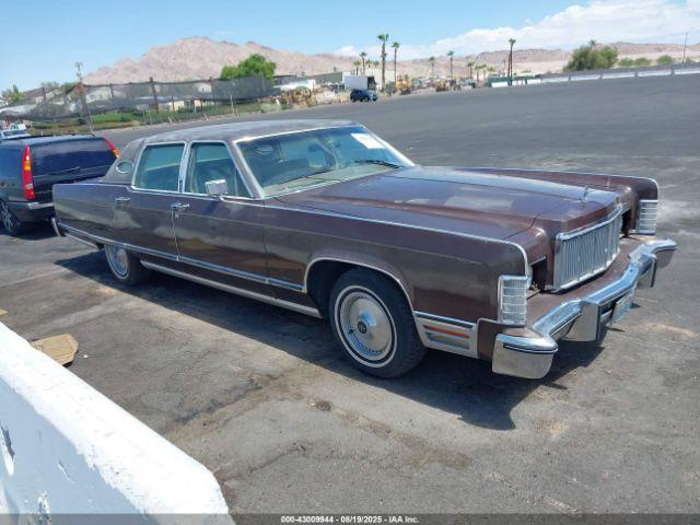  Salvage Lincoln Continental