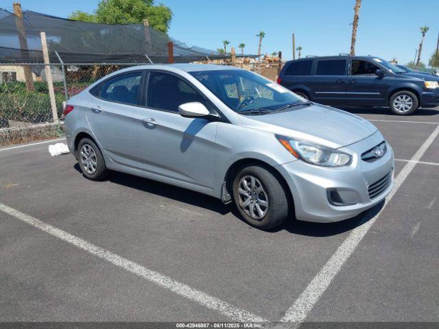  Salvage Hyundai ACCENT