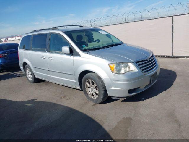  Salvage Chrysler Town & Country