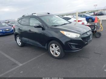  Salvage Hyundai TUCSON