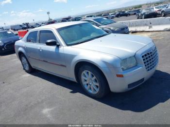  Salvage Chrysler 300