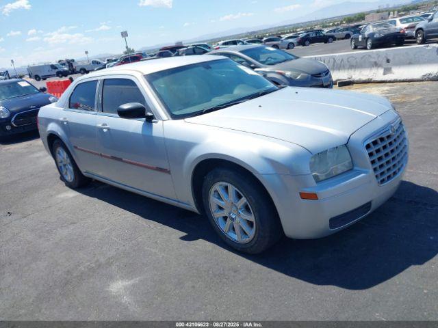  Salvage Chrysler 300