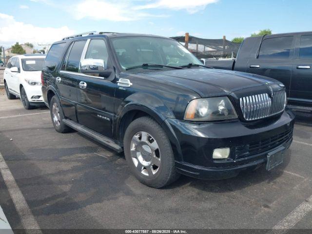  Salvage Lincoln Navigator