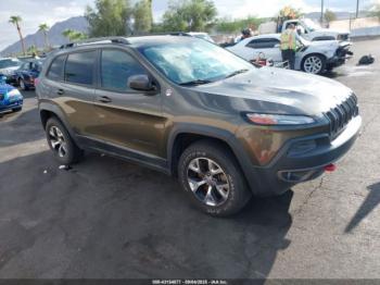  Salvage Jeep Cherokee