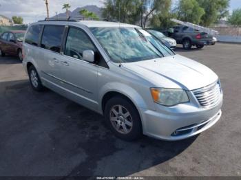  Salvage Chrysler Town & Country