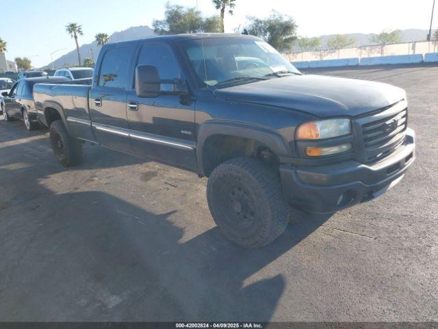  Salvage GMC Sierra 2500