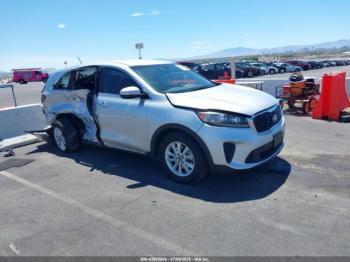  Salvage Kia Sorento