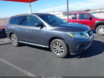  Salvage Nissan Pathfinder