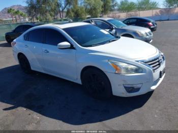  Salvage Nissan Altima
