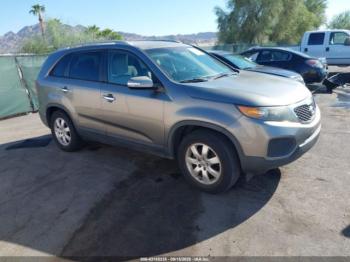  Salvage Kia Sorento