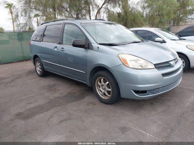 Salvage Toyota Sienna