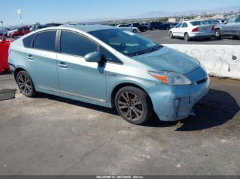  Salvage Toyota Prius