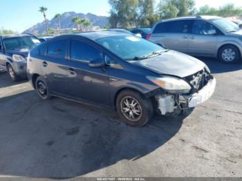  Salvage Toyota Prius