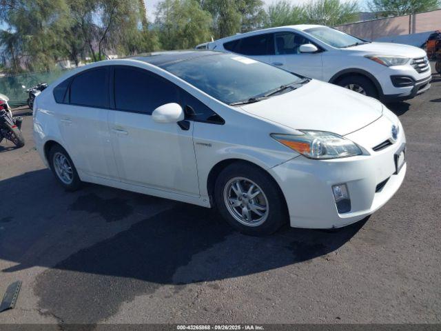  Salvage Toyota Prius
