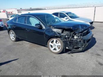  Salvage Volvo S60