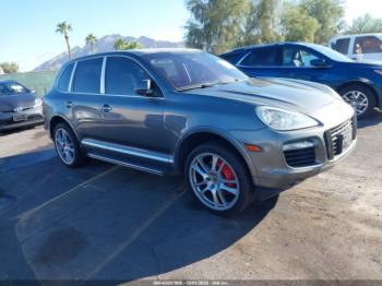 Salvage Porsche Cayenne