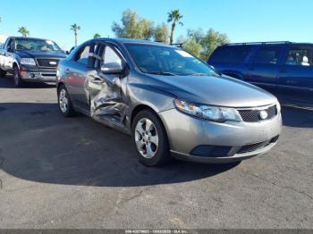  Salvage Kia Forte