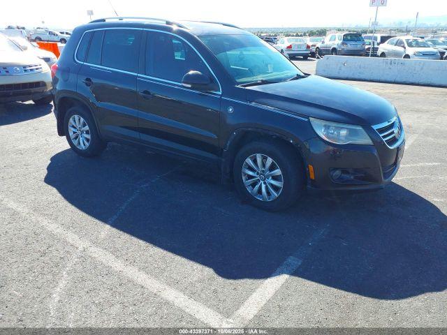  Salvage Volkswagen Tiguan