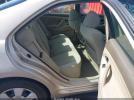 Toyota Camry Le Image 2