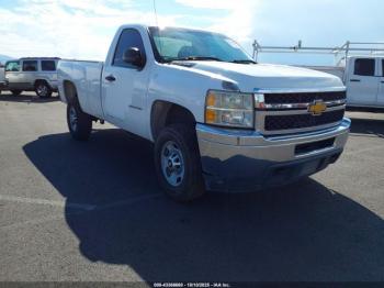  Salvage Chevrolet Silverado 2500