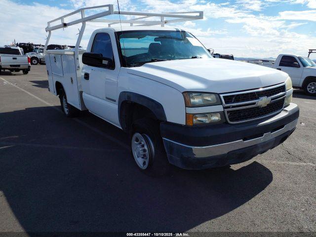  Salvage Chevrolet Silverado 2500
