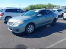 Toyota Camry Le Image 4