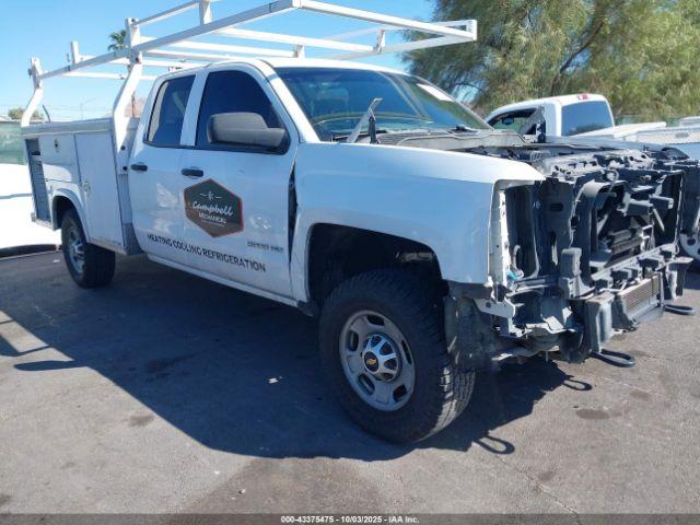  Salvage Chevrolet Silverado 2500
