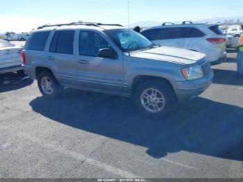  Salvage Jeep Grand Cherokee