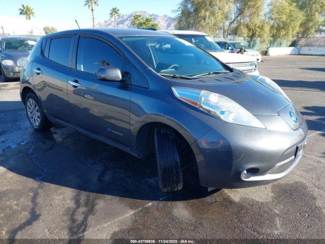  Salvage Nissan LEAF
