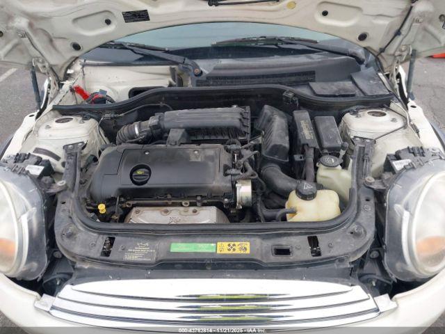 MINI Cooper Clubman Image 7