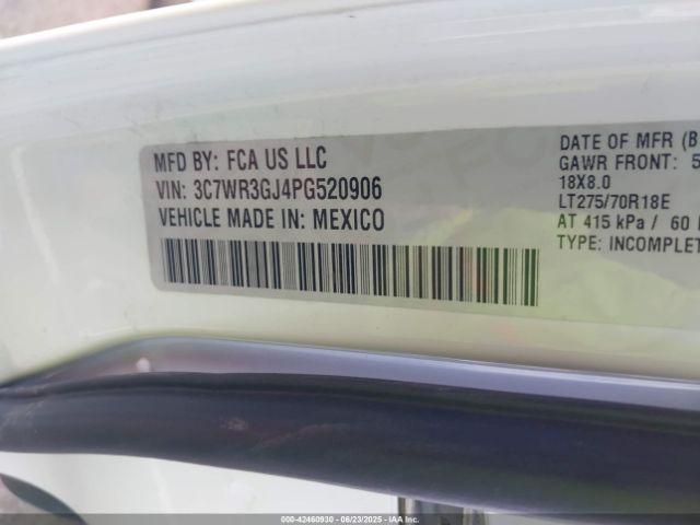 Ram 3500 Tradesman  4x4 8' Box Image 7