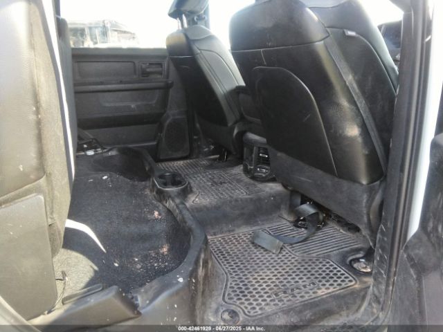 Ram 3500 Tradesman  4x4 8' Box Image 4