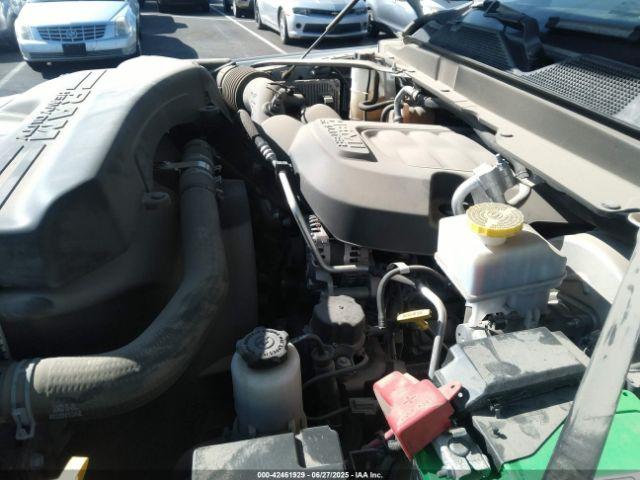 Ram 3500 Tradesman  4x4 8' Box Image 2