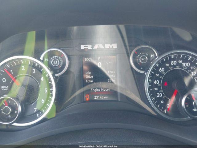 Ram 3500 Tradesman  4x4 8' Box Image 6