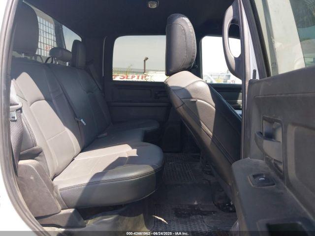 Ram 3500 Tradesman  4x4 8' Box Image 15