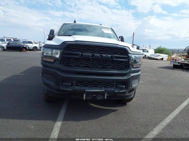 Ram 3500 Tradesman  4x4 8' Box Image 11