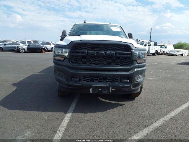Ram 3500 Tradesman  4x4 8' Box Image 2
