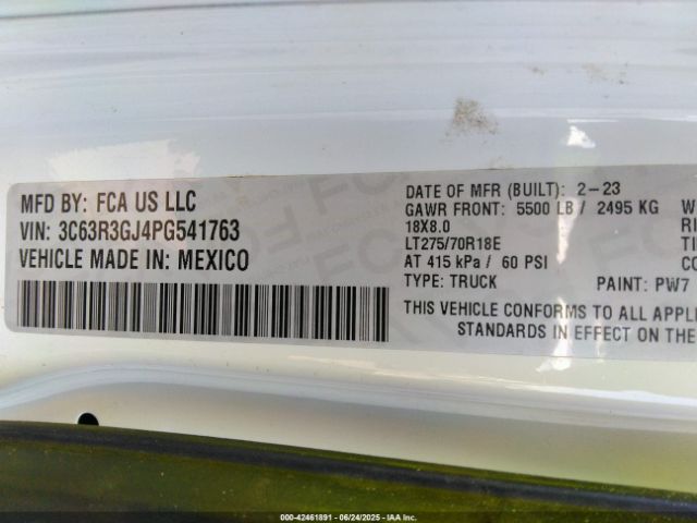 Ram 3500 Tradesman  4x4 8' Box Image 6