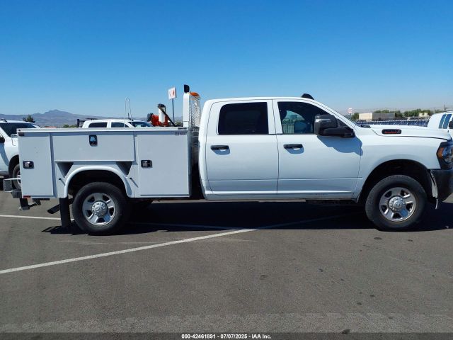 Ram 3500 Tradesman  4x4 8' Box Image 14