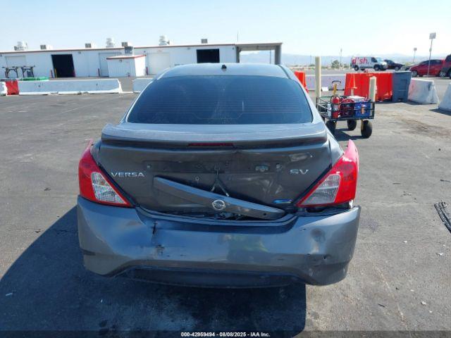 Nissan Versa 1.6 Sv Image 13